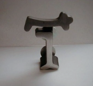 Cast Aluminium grill crest